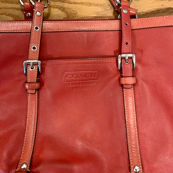 Red Coach Leather Pocketbook - Picture 2 of 8